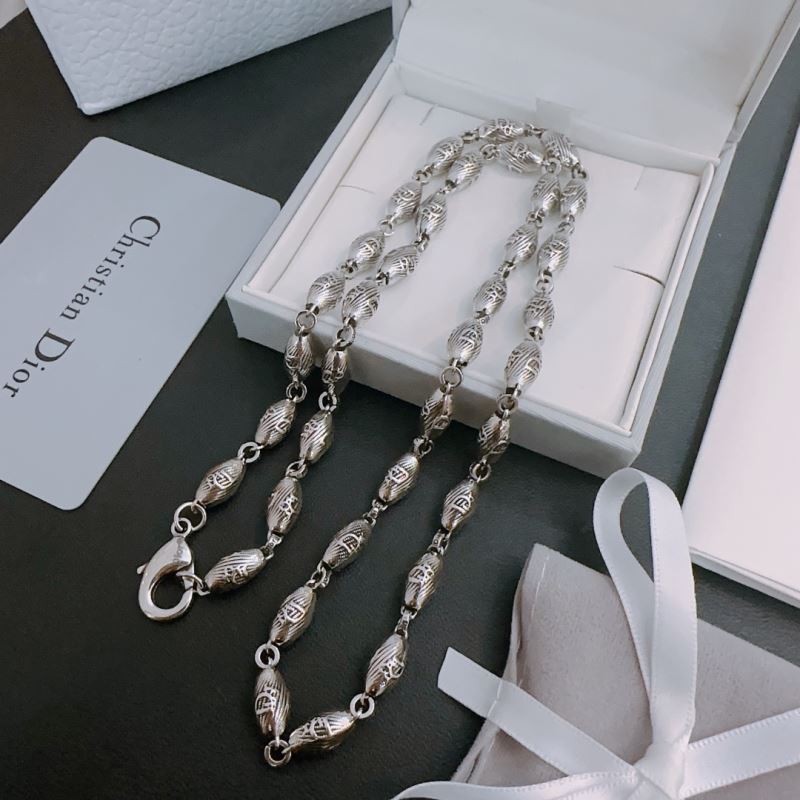 chr1st1an D10r necklaces